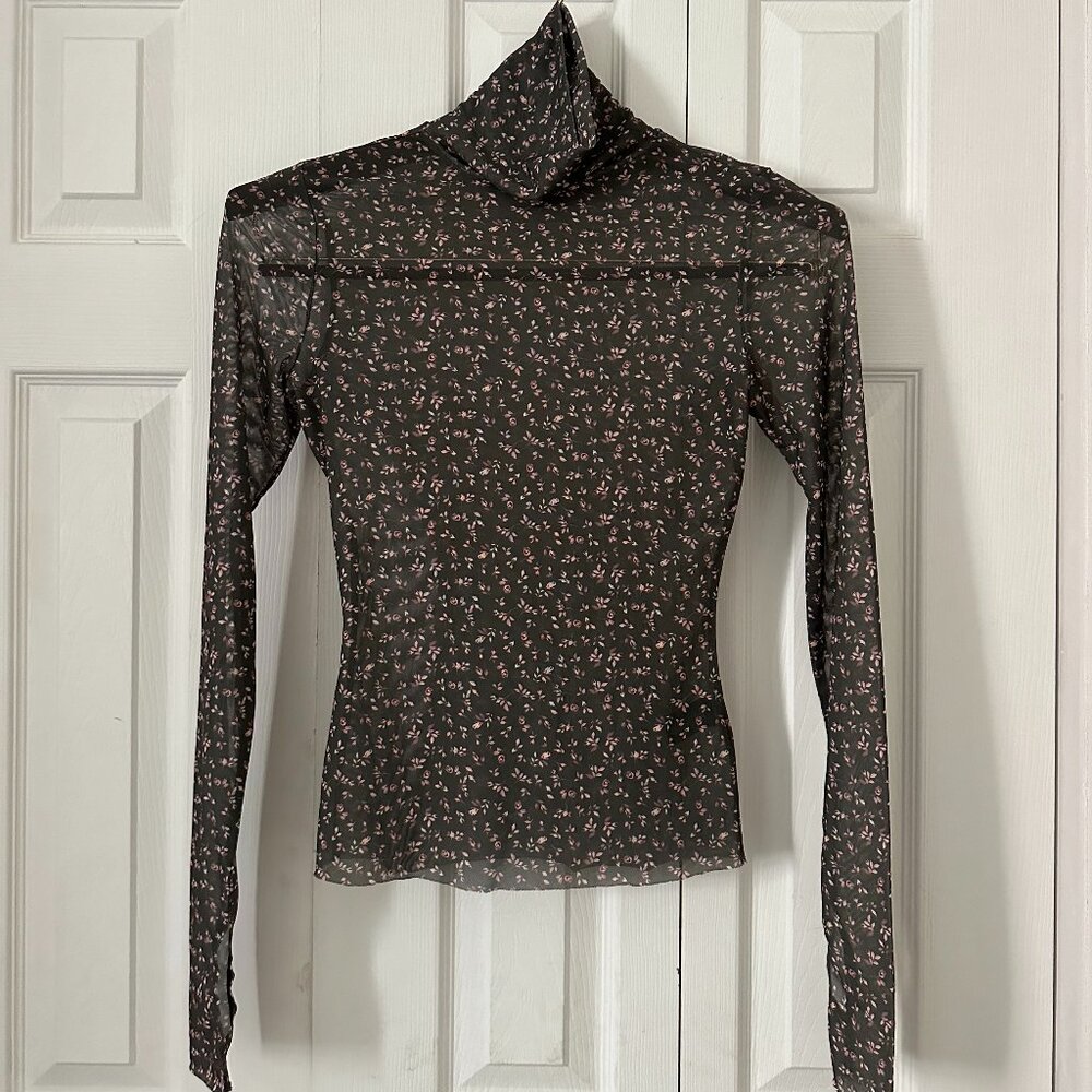 💚NORDSTROM💚 ZADIE SEMI SHEER TURTLENECK SIZE S